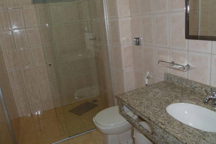 Room 20 of 37