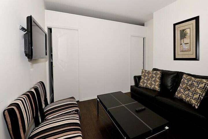 Room 30 of 324