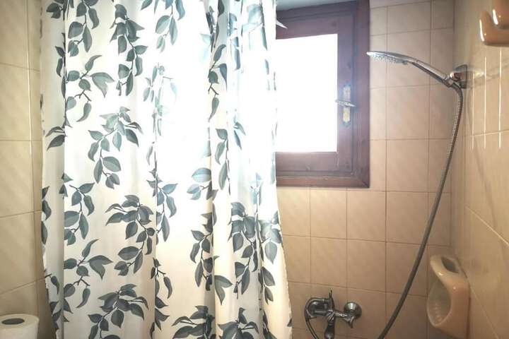 Room 15 of 59