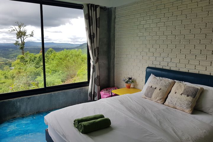 Room 4 of 88
