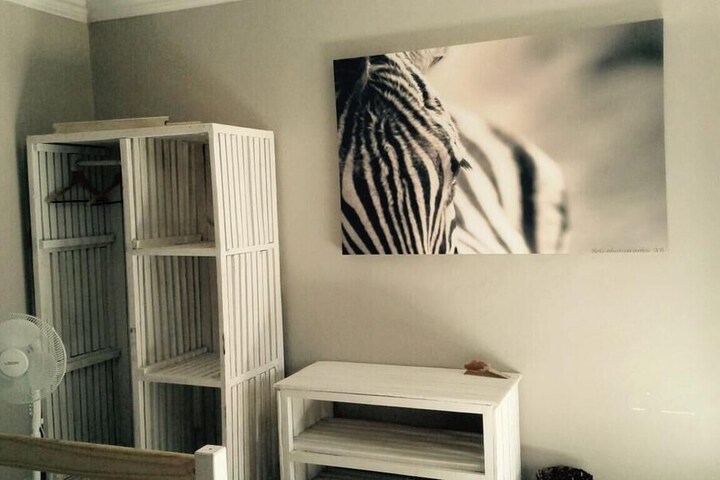 Room 5 of 26