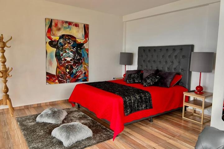 Room 16 of 36
