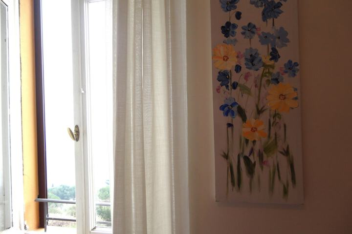 Room 45 of 79