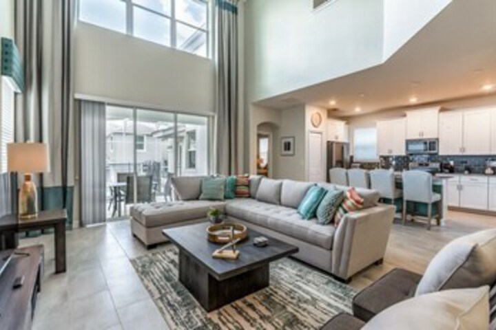 Amazing House! - Champions Gate - 1569TL