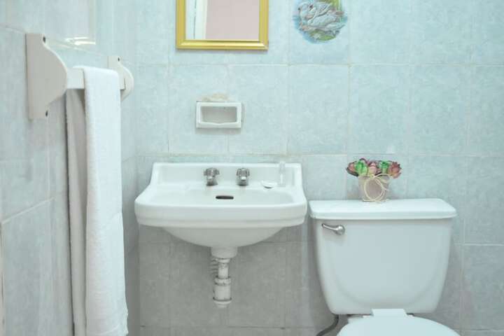 Room 8 of 20
