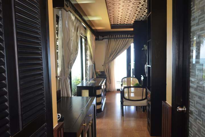 Room 49 of 146