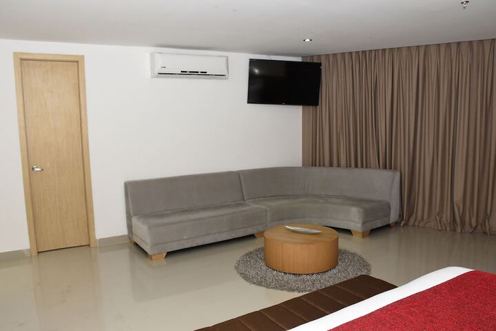 Room 21 of 105