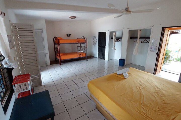 Room 15 of 67