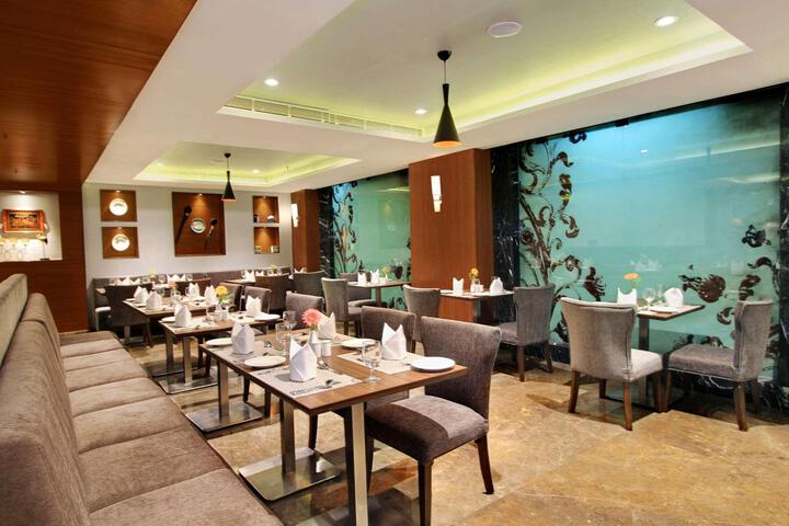 Dining 61 of 152