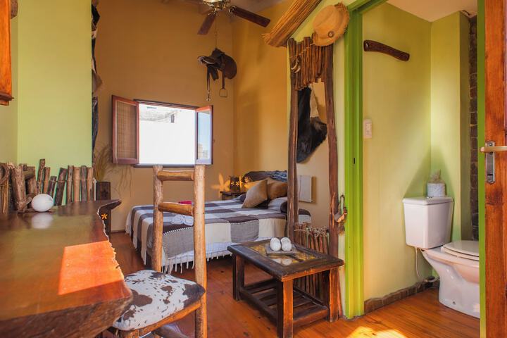 Room 19 of 278