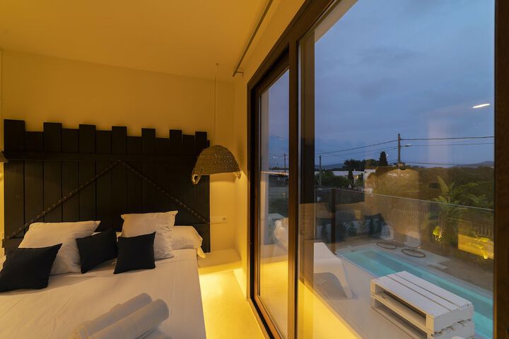 Room 8 of 57