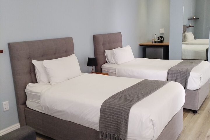 Room 15 of 103