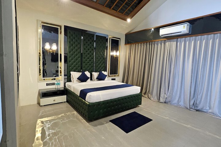 Room 29 of 63