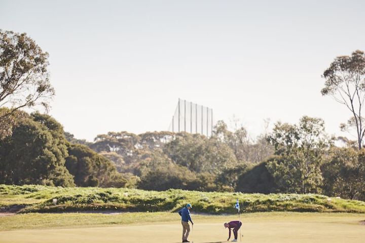 Golf 34 of 60