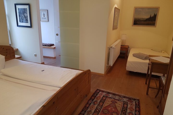 Room 43 of 80