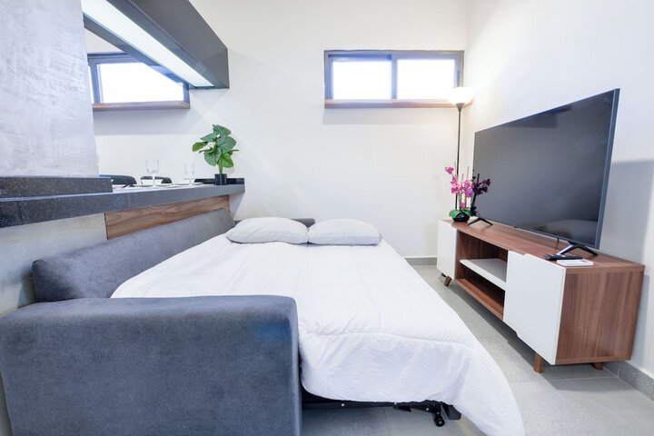 Room 89 of 155
