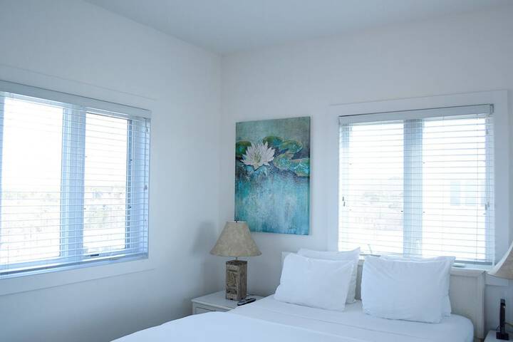 Room 5 of 219