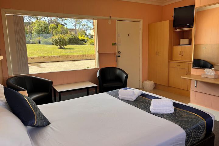 Room 14 of 52