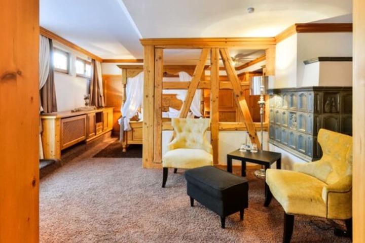 Room 26 of 59