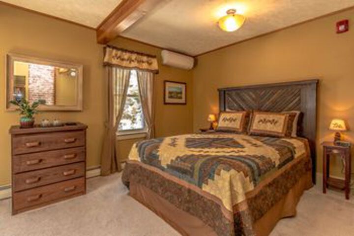 Room 34 of 58