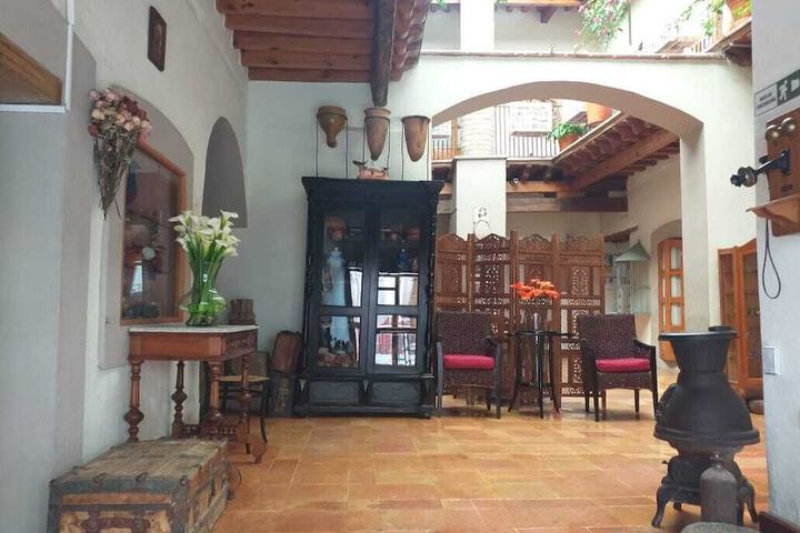 Hotel 2 of 67