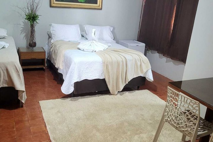 Room 2 of 7