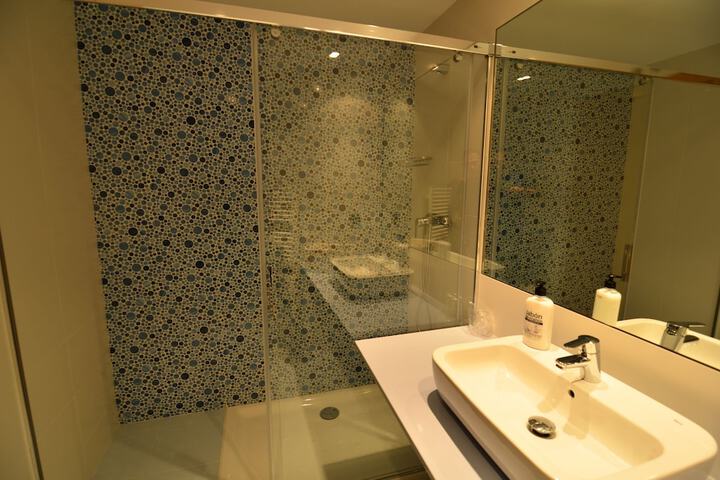 Bath Interior