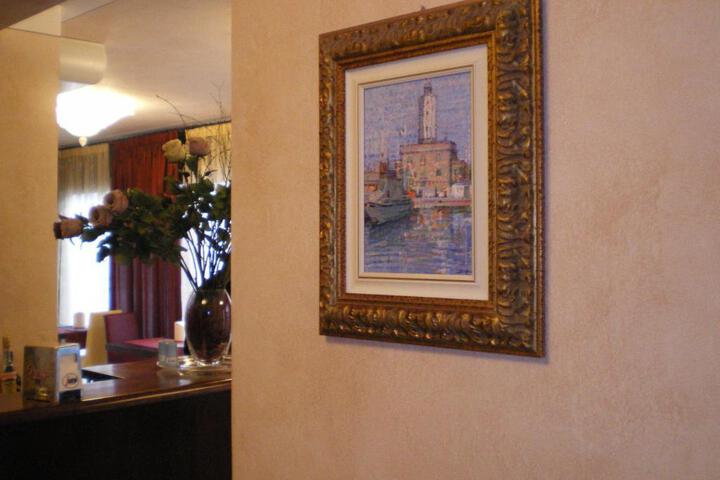 HOTEL OASIS
