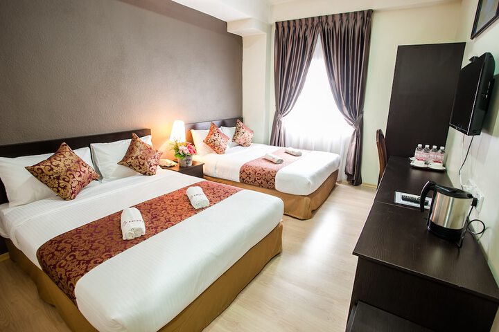 Room 7 of 38