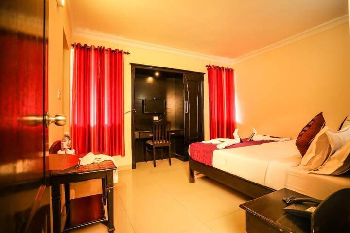 Room 13 of 40