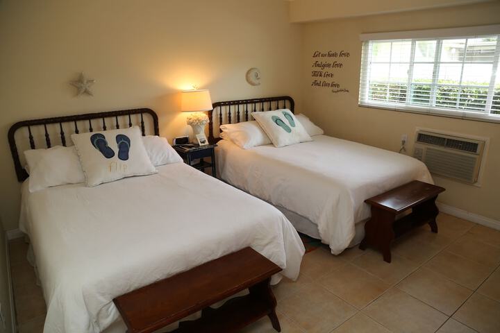 Room 4 of 70