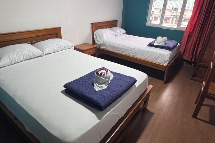 Room 26 of 46