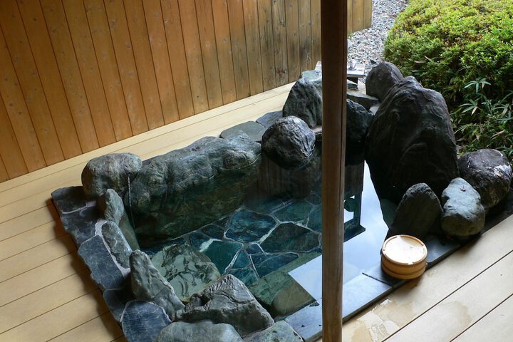 Room 5 of 22