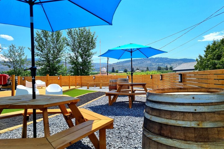 Property Grounds 48 of 51