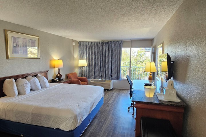 Room 20 of 47