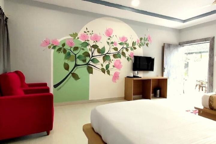 Room 6 of 114
