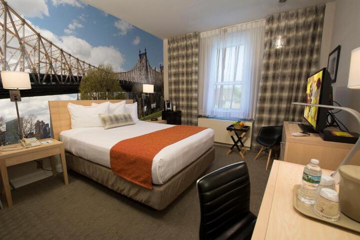 Deluxe 2 Double Beds (6 of 9)