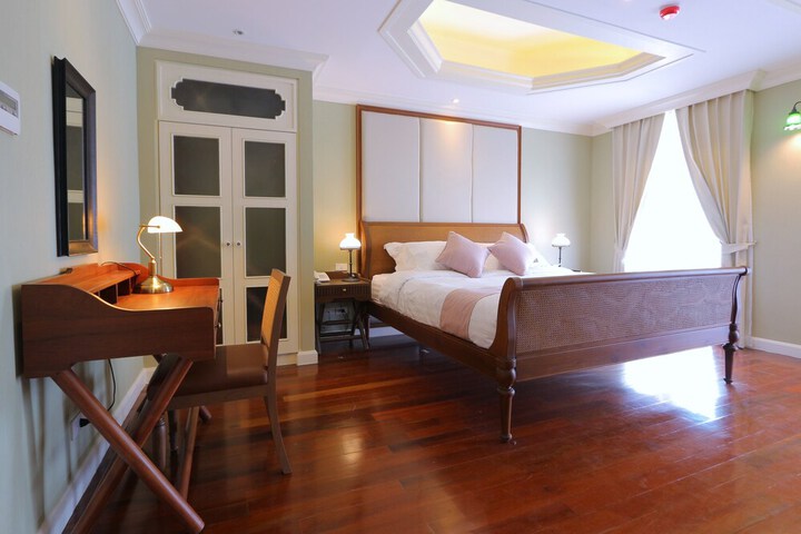 Room 14 of 81