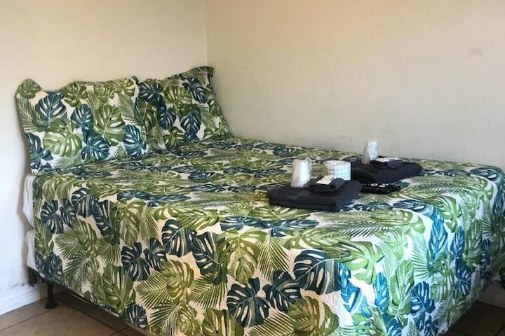 Room 15 of 21
