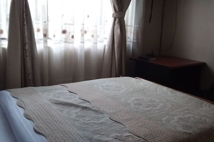 Room 13 of 34