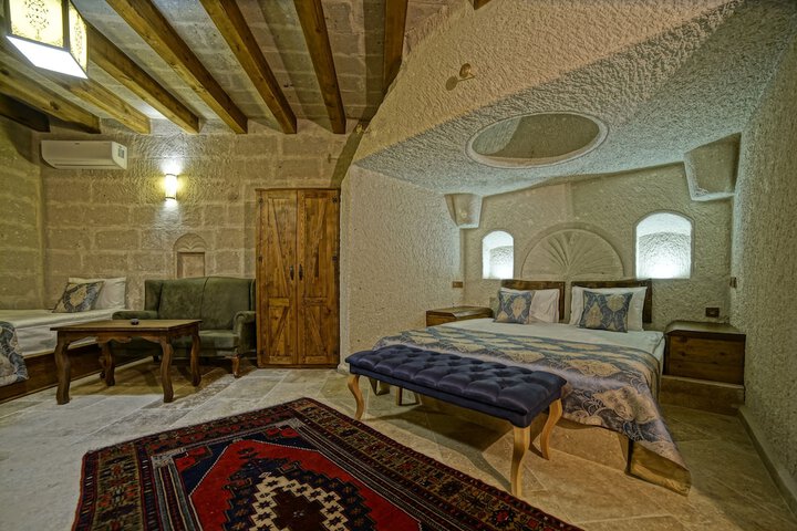 Room 9 of 53