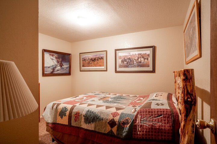 Room 3 of 17