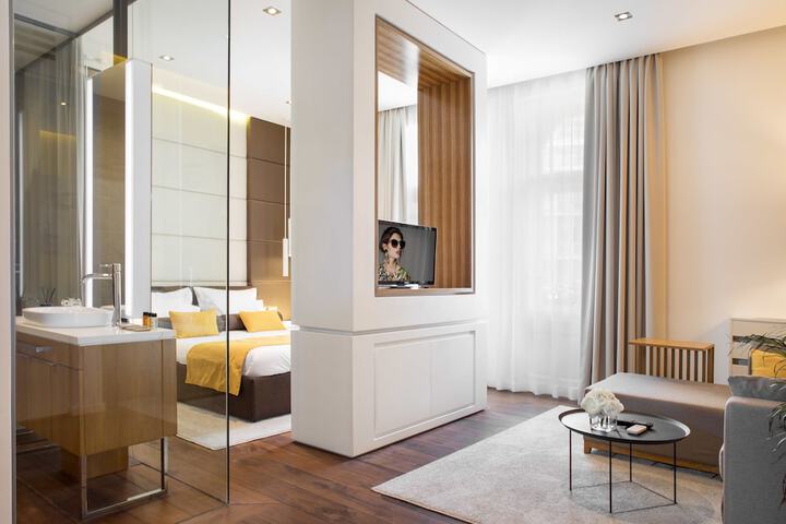 Room 3 of 54