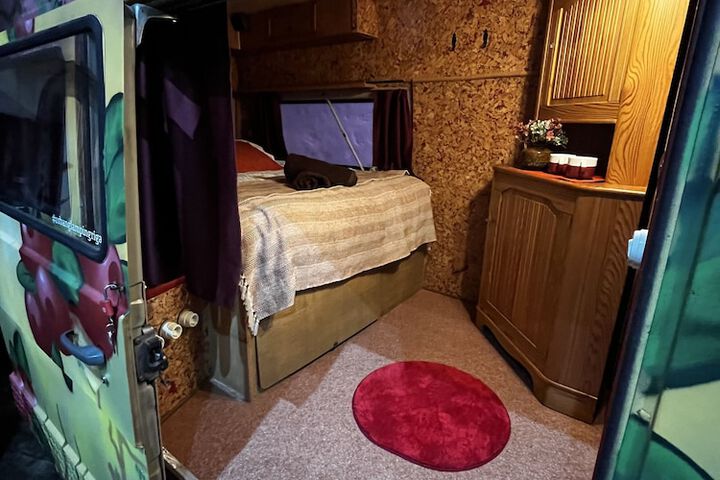 Room 15 of 57