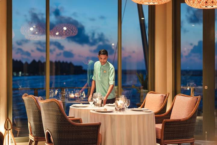 Dining 175 of 251
