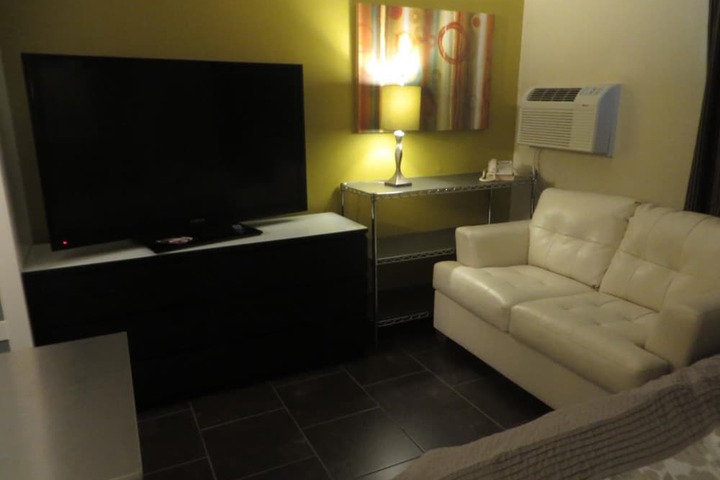 Room 39 of 58