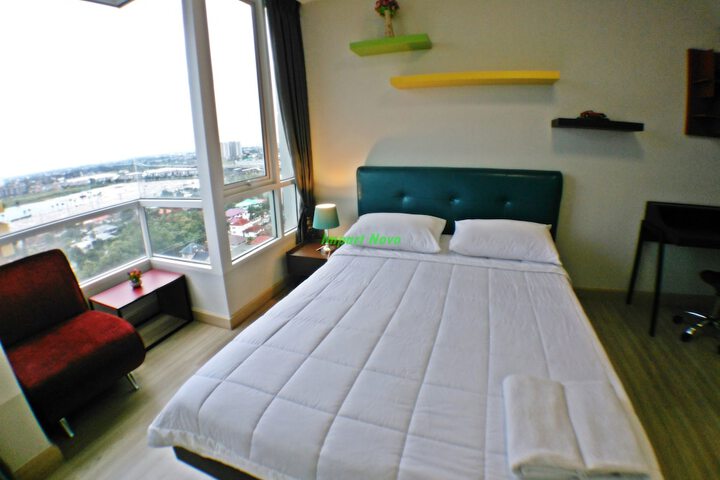 Room 4 of 22