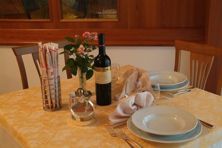 Dining 59 of 66