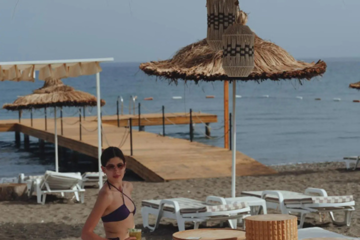 Beach 21 of 33