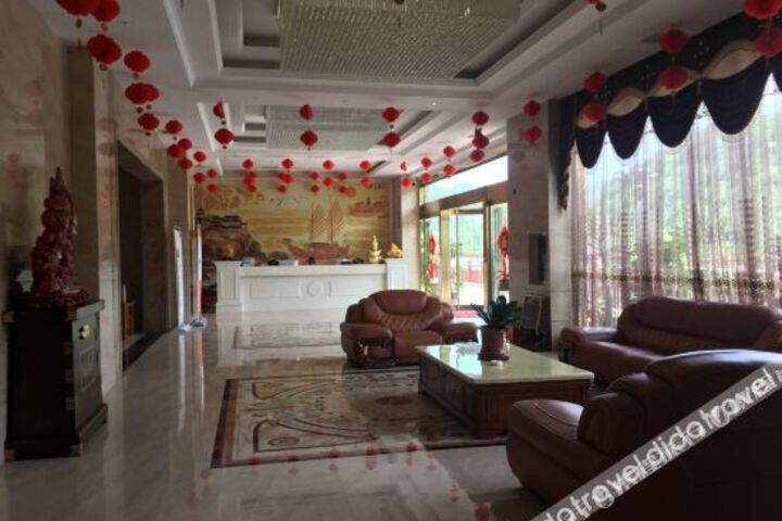 Hotel Interior 5 of 11